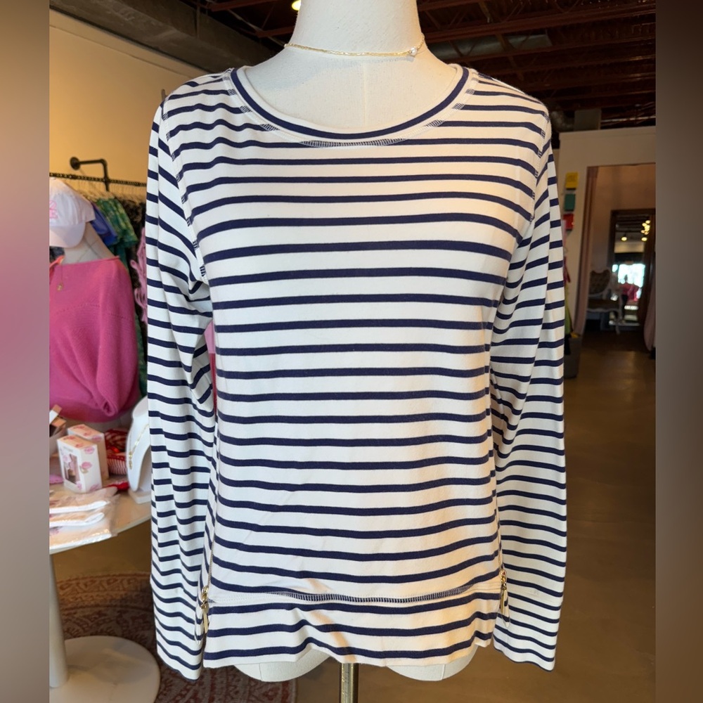 Stella and dot sweater. Navy and white. Size S
